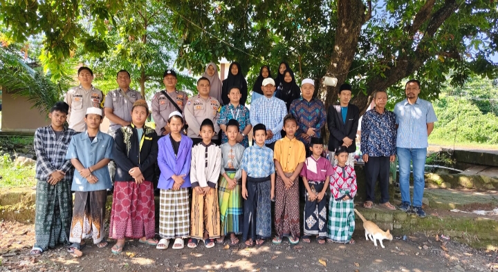 Memperingati HUT Bhayangkara ke-79 Polsek Kotabaru Laksanakan Kegiatan Bhakti Sosial