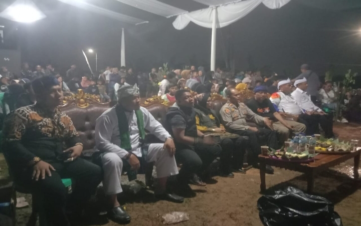 Kapolsek Kotabaru Bersama Muspika Hadiri Acara Milangkala Desa Pangulah Utara