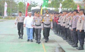 Kapolda Jabar Pimpin Apel Gelar Pasukan Operasi Garuda Lodaya 2025 di Stadion Si Jalak Harupat