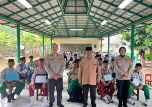 Oplus_16777216