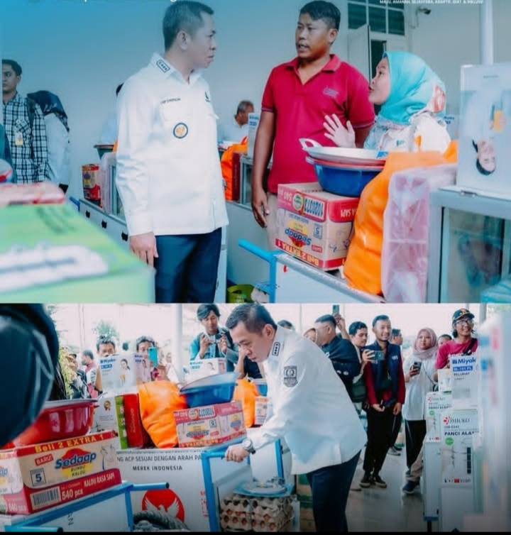 Pemkab Karawang Berikan Bantuan Usaha Untuk Ratusan Warga Kurang Mampu