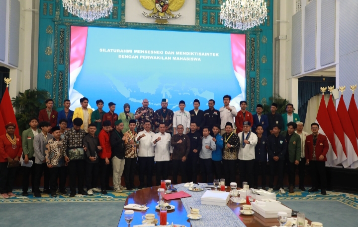 Koordinator Pusat (BEM) Kristiani Charles; Apresiasi Pemerintah Terima Aspirasi Mahasiswa di Istana Negara