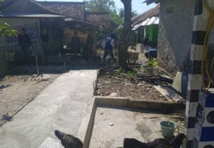 Desa Kemiri Alokasikan Tahap Dua Untuk Pengecoran Japak dan Pengerasan Jalan Usaha Tani Oplus_16908288