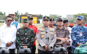 Polda Riau Gelar Apel Siaga Bencana, Pastikan Kesiapan Personel dan Sarpras Oplus_16908288