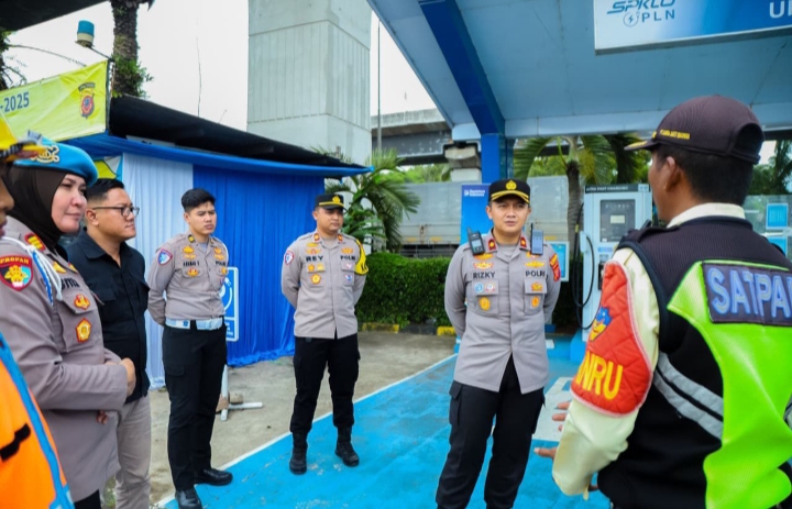Polres Karawang Fokus Amankan Jalur Tol, Arteri, dan Tempat Wisata Selama Nataru