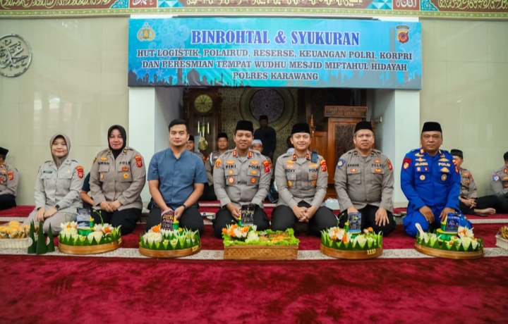 Polres Karawang Gelar Binrohtal Dipadukan Syukuran HUT Fungsi dan Peresmian Tempat Wudhu Masjid