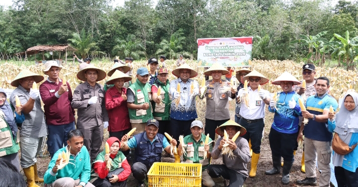 Polres Siak Dukung Swasembada Pangan, Panen Raya Jagung Serentak Kuartal I Tahun 2026 Digelar Bersama Kapolri