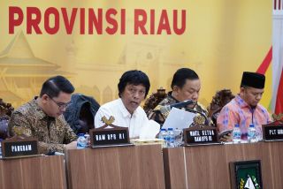 Pimpin BAM DPR RI ke Riau, Adian Napitupulu Soroti Tajam Konflik Agraria di Kampar dan Inhu