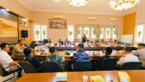 Pimpin Rakor Satgas Anti Narkoba Kapolres Siak AKBP Sepuh Ade Irsyam Siregar Tekankan Pentingnya Sinergi Lintas Sektor dan Aksi Nyata di Lapangan IMG-20260430-WA0092