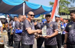 Polres Karawang Raih Juara II Lomba Manajemen Media Ketahanan Pangan Polda Jabar, Kapolres Terima Penghargaan Langsung dari Kapolda Jabar IMG-20260705-WA0057