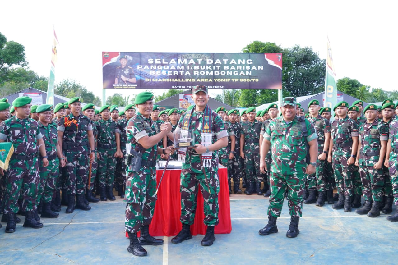 Pangdam I/BB Kunjungi Yonif TP 905/Tuan Syah, Tekankan Profesionalisme dan Kesiapan Prajurit
