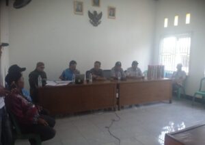 Menggelar Kegiatan Pengundian Nomor Urut Calon Anggota BPD Desa Karyasari Oplus_16908288