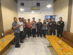 Pererat Sinergitas, Kapolsek Kandis Temu Ramah Bersama Awak Media IMG-20261010-WA0017